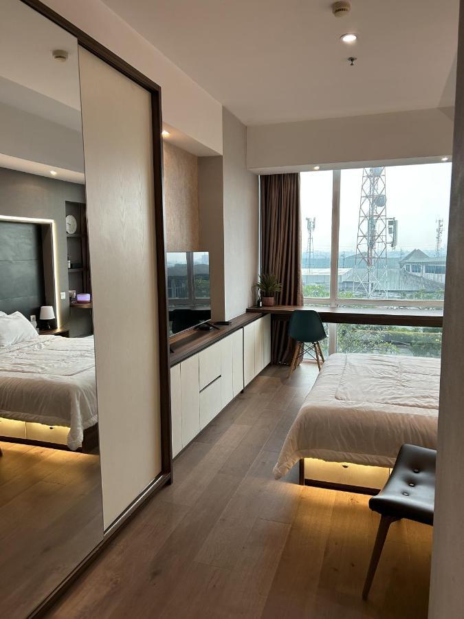 U Residence 2 Studio Apartment Pool View Tangerang Exterior foto