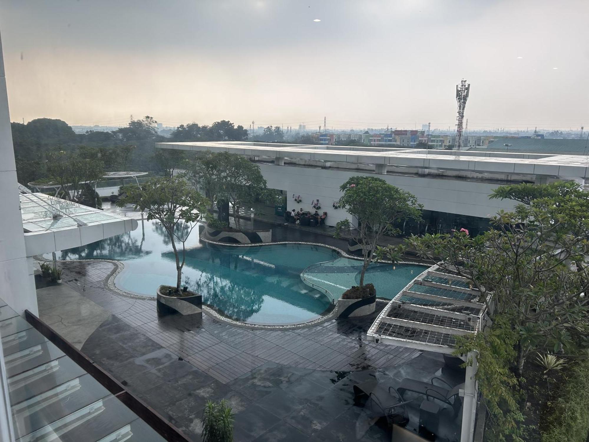U Residence 2 Studio Apartment Pool View Tangerang Exterior foto